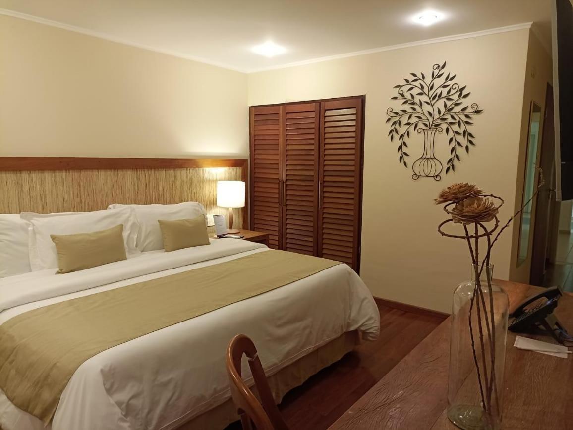 Hotel Villa Rossa São Roque Buitenkant foto